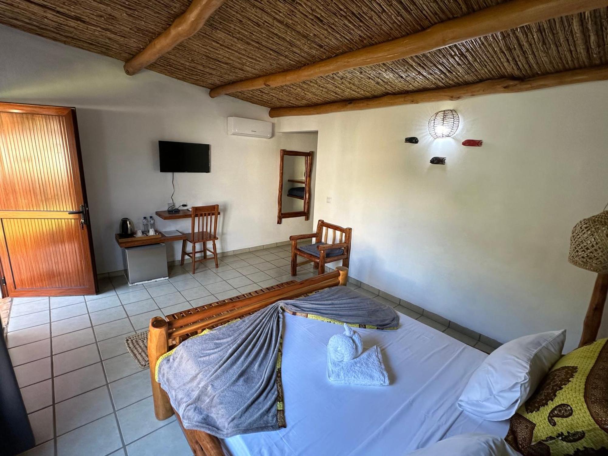 Telvina Beach Lodge Виланкулос Экстерьер фото