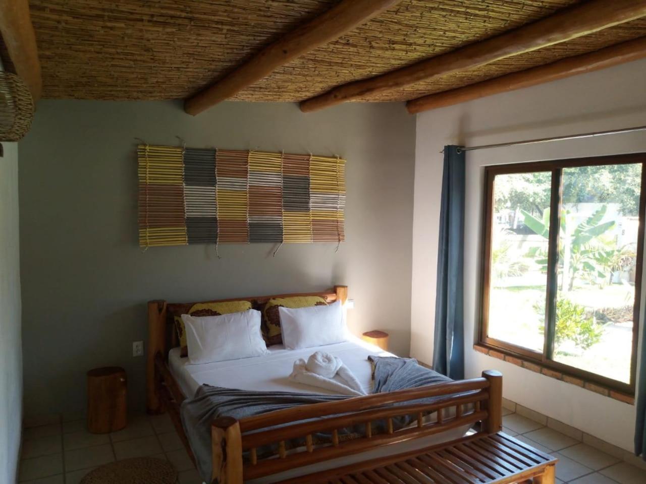 Telvina Beach Lodge Виланкулос Экстерьер фото