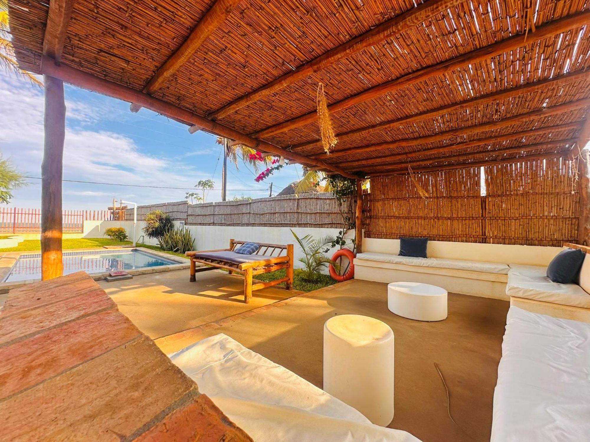 Telvina Beach Lodge Виланкулос Экстерьер фото